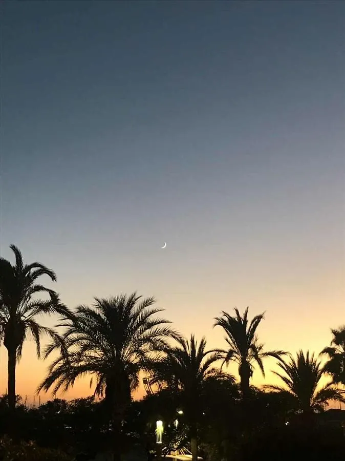 Apartamento Primera Linea Mar Cambrils Cerca Puerto 0*,  Spanje